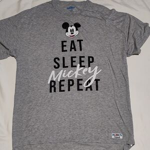 Disney Men's Gray Mickey Mouse Graphic Tee